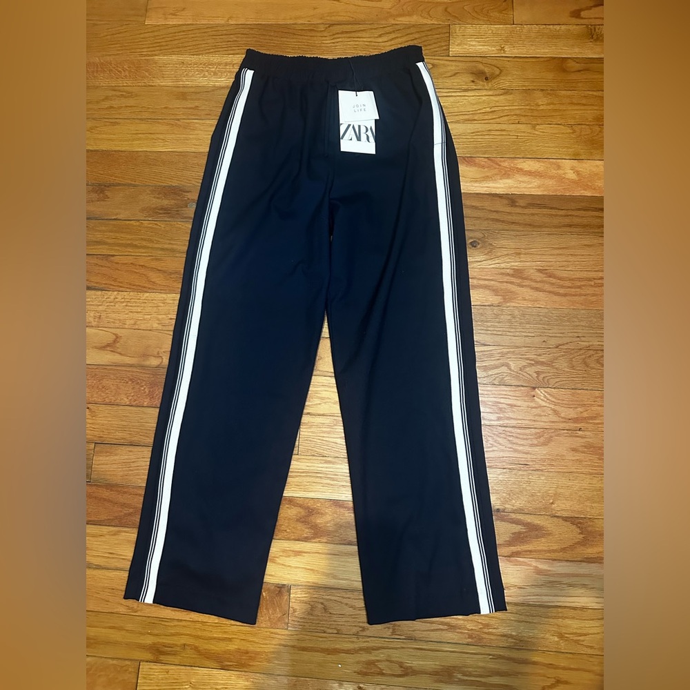 NWT Zara Girls Sz 10 Black Pants With White Side Stripes Elastic Waistband
